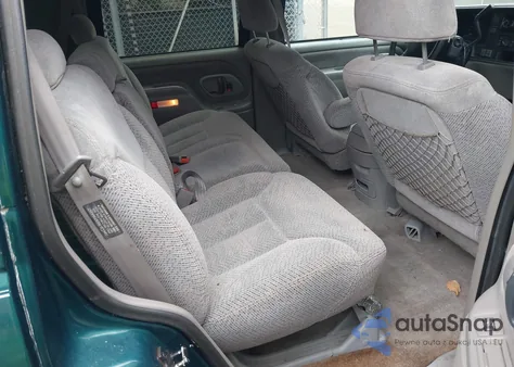 1996 GMC Yukon from USA, damaged, VIN 1GKEK13RXTJ751819